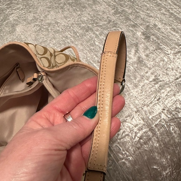 Coach Tan and Pink Women's Bag - Picture 13 of 14